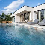 Sunset - Nature And Private Pool By 22estates * Santalezi