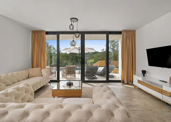 Sunset - Nature And Private Pool By 22estates
